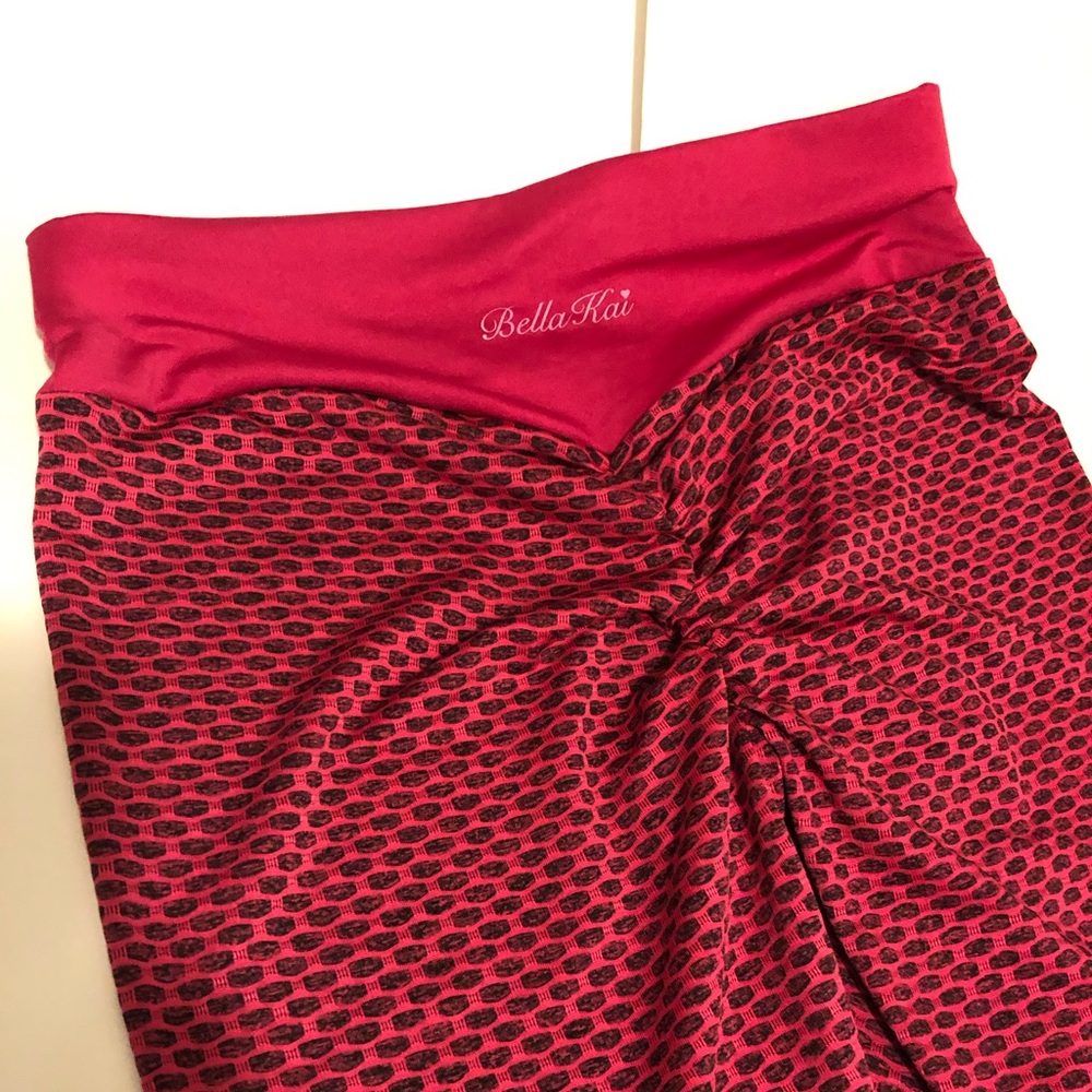 Bella kai small pink/black butt shaping leggings NEW